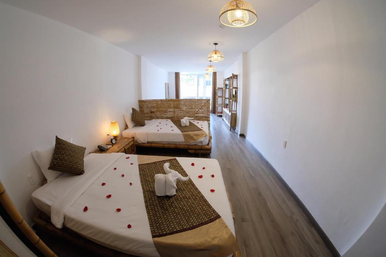 The Umi Hotel Thành Pho Ho Chí Minh Esterno foto