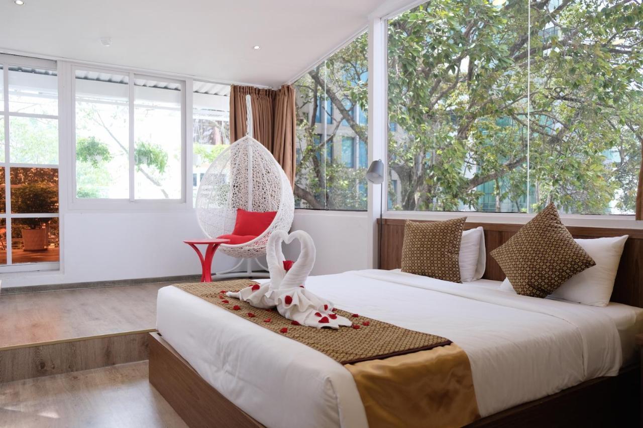 The Umi Hotel Thành Pho Ho Chí Minh Esterno foto