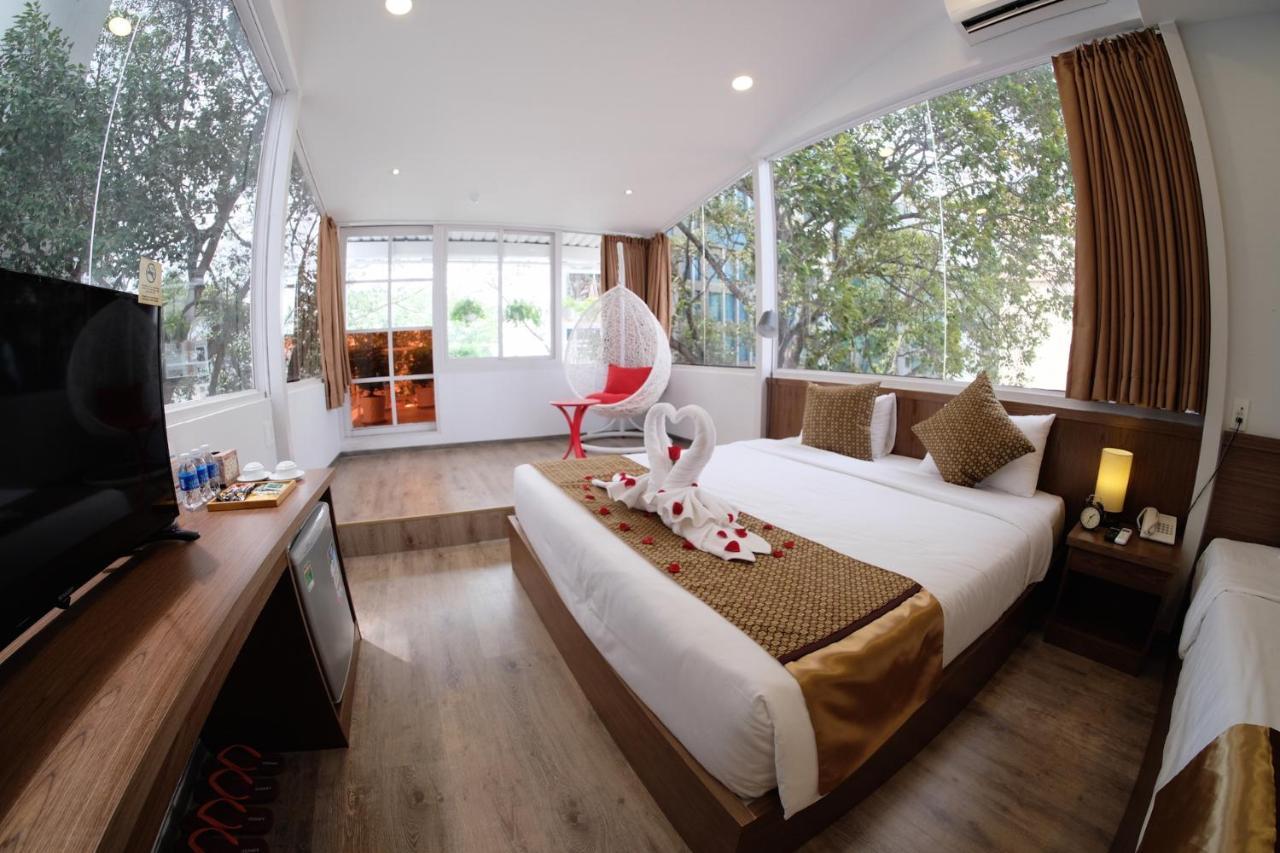 The Umi Hotel Thành Pho Ho Chí Minh Esterno foto