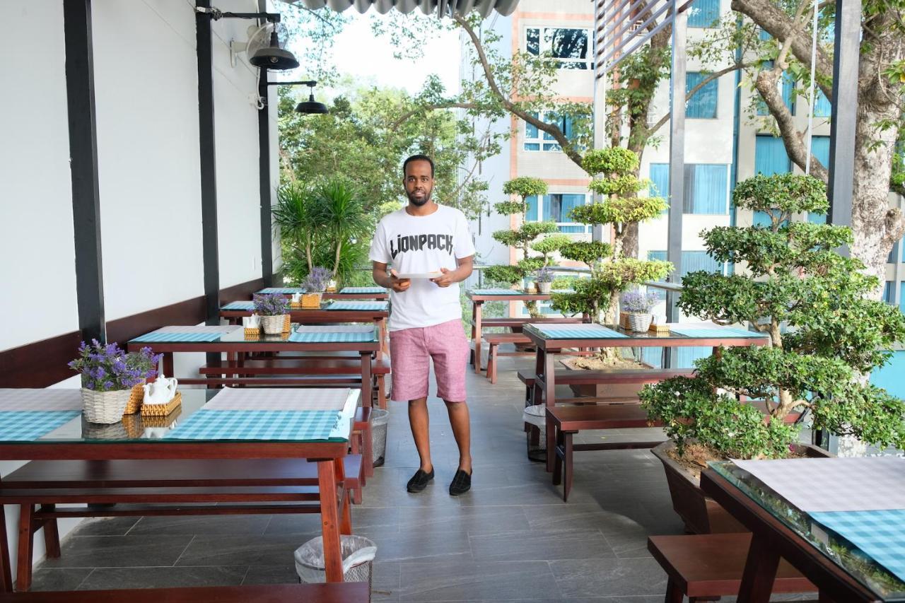 The Umi Hotel Thành Pho Ho Chí Minh Esterno foto