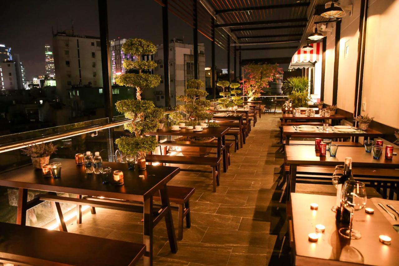 The Umi Hotel Thành Pho Ho Chí Minh Esterno foto