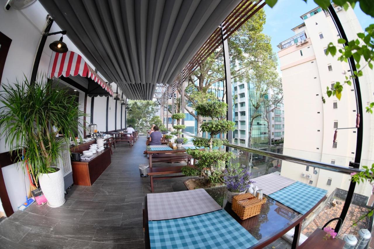 The Umi Hotel Thành Pho Ho Chí Minh Esterno foto